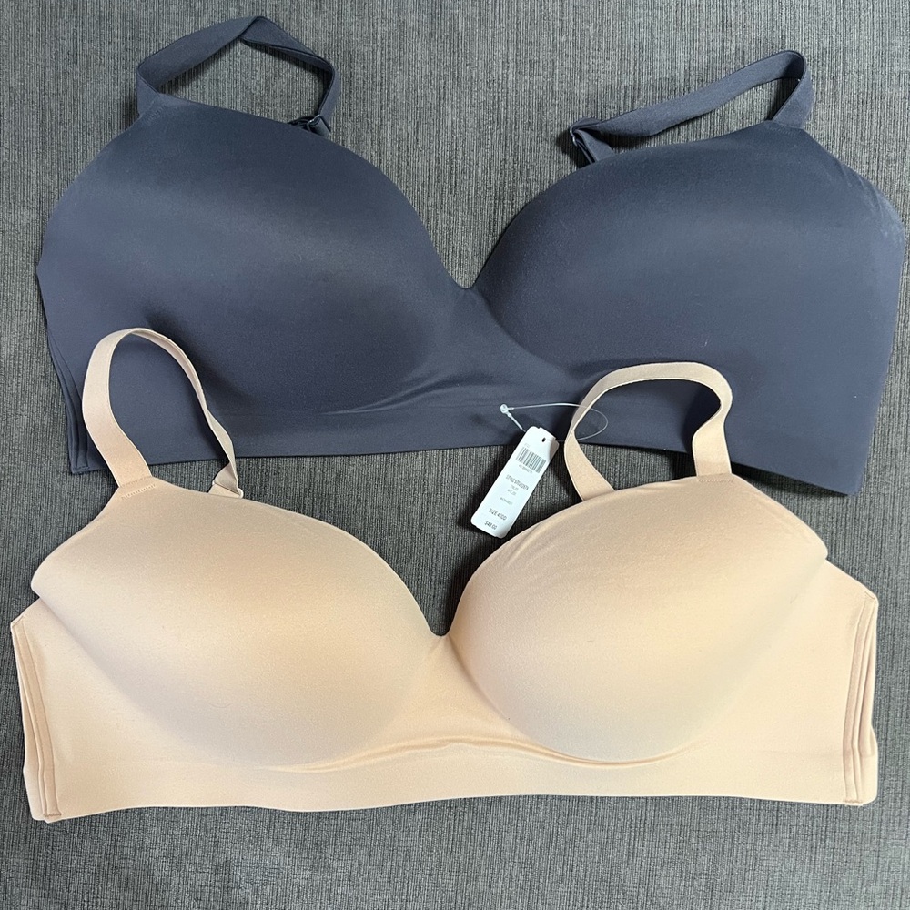 2 Soma enbliss wireless bras price $50 for both.